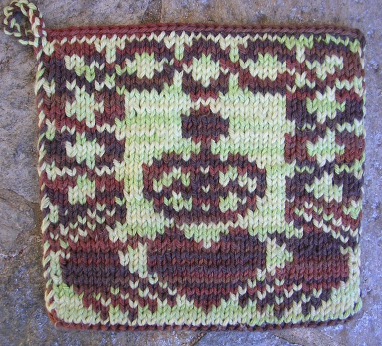 Free Knitting Pattern for Claddagh Potholder